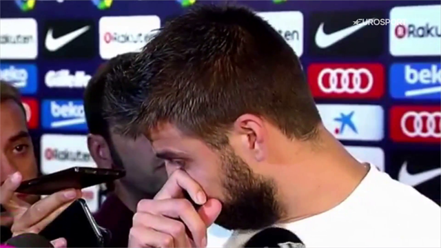 Piqué in lacrime: "Oroglioso di essere catalano, non scordiamo il franchismo" Piqué in lacrime: "Oroglioso di essere catalano, non scordiamo il franchismo"