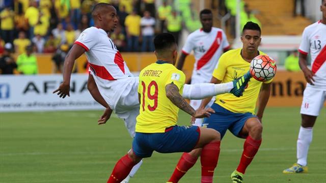 Ecuador aún sueña con Mundial pero abre juicio a directivos y Quinteros