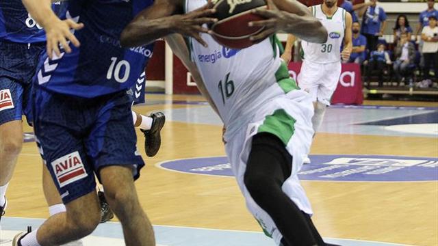 94-60. El Gipuzkoa suma su primer triunfo tras castigar a un Betis muy flojo