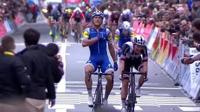 Trentin dit adieu à Quick-Step sur un dernier sprint victorieux : son arrivée en vidéo Trentin dit adieu à Quick-Step sur un dernier sprint victorieux : son arrivée en vidéo