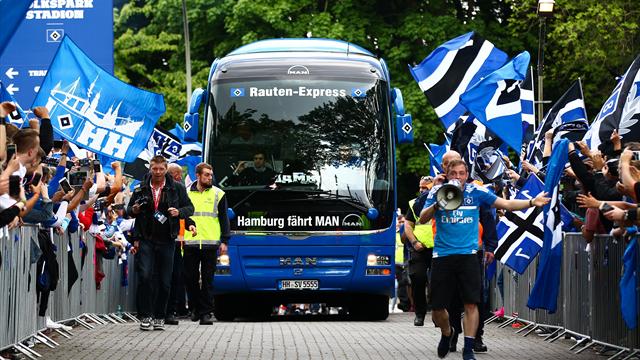 HSV-Bus mit Wunschkennzeichen: HH - SV 1887