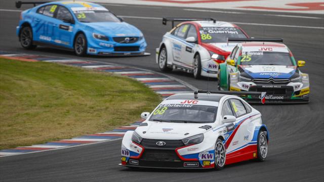 Ehrlacher signs with breakthrough WTCC win
