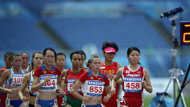 El atletismo estudiantil reparte sus primeras medallas de oro