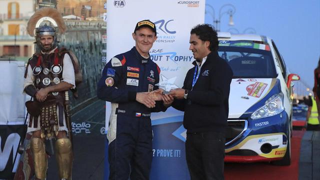 Le Colin McRae ERC Flat Out Trophy pour Mareš