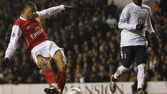 Baptista vuelve a brillar con el Arsenal