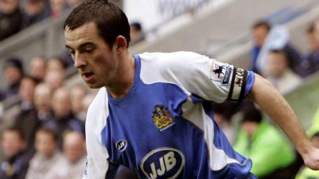 Everton Baines bid rejected