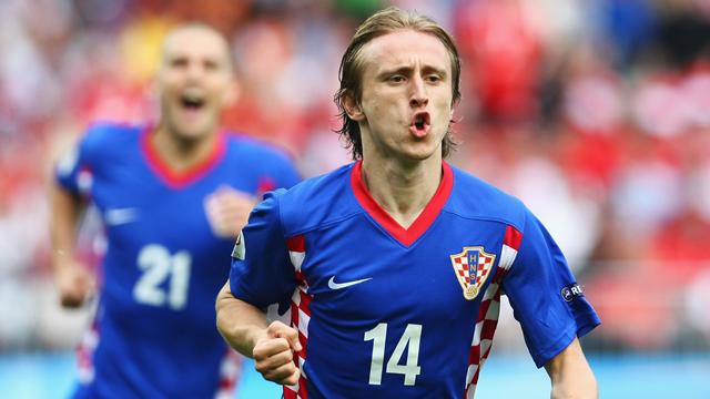 Flocage Croatie Modric 14 – Style Flex/Flock 2008 – Référence W0028 – Occasion