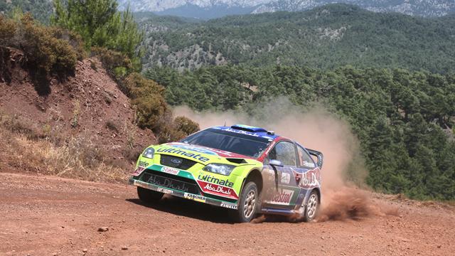 Ford reprend la main