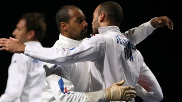 Et 1, et 2, et 3 champions!