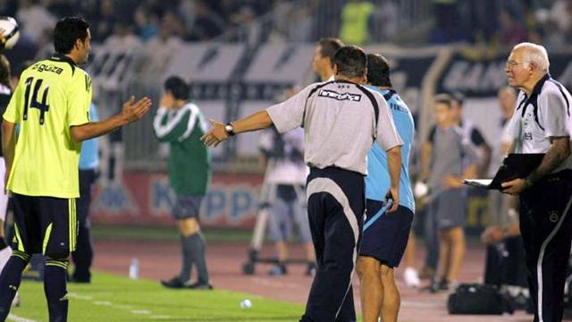 Güiza y Lugano impulsan al Fenerbahce