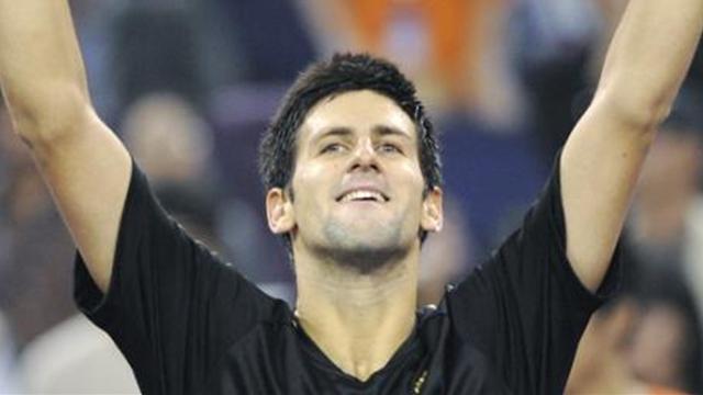 Djokovic boucle la saison en maître