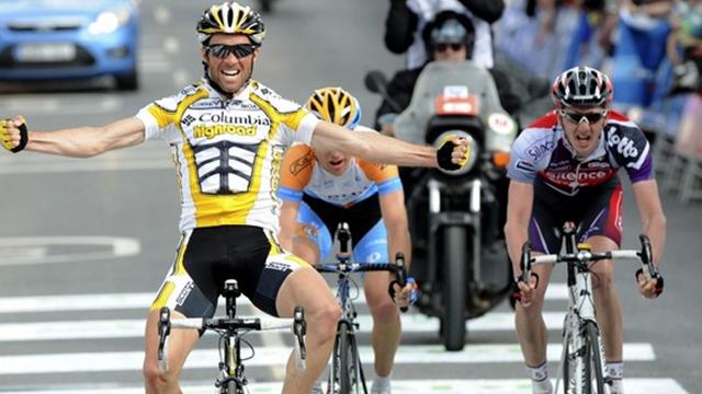 Albasini ajuste la mire