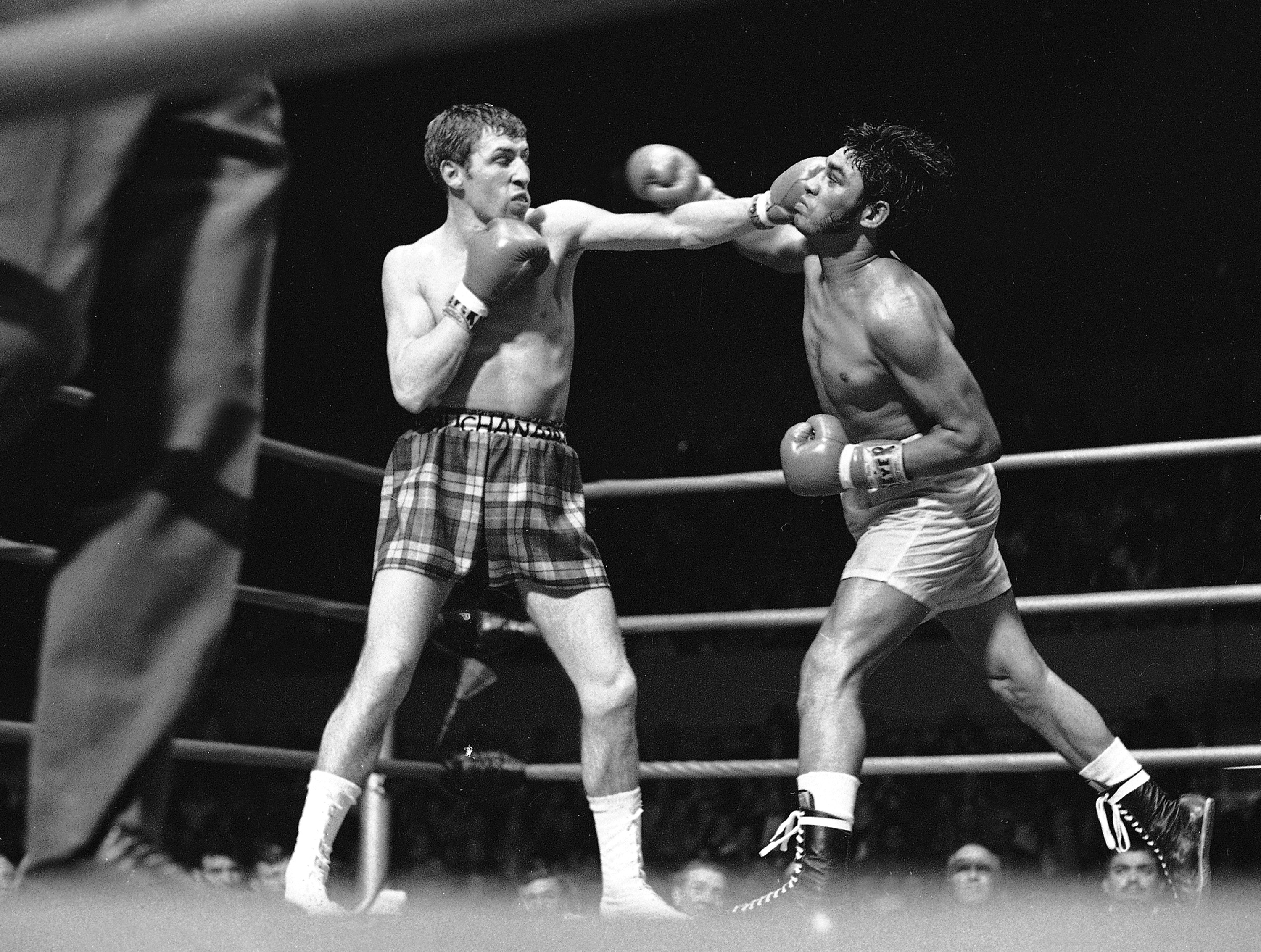 Roberto Duran v. Ken Buchanan