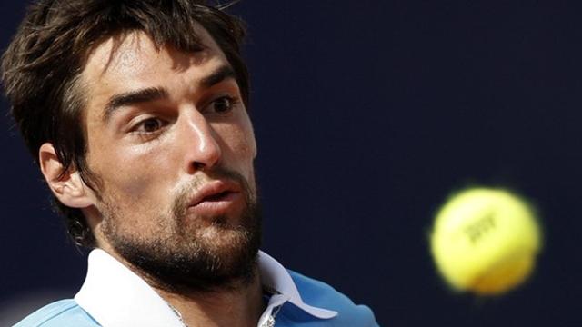 Chardy remplace Simon