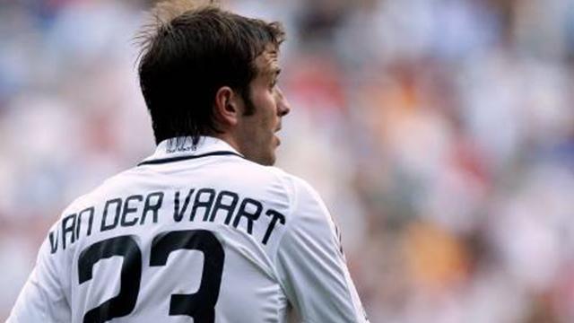 Real a quota 25, Van Der Vaart non parte