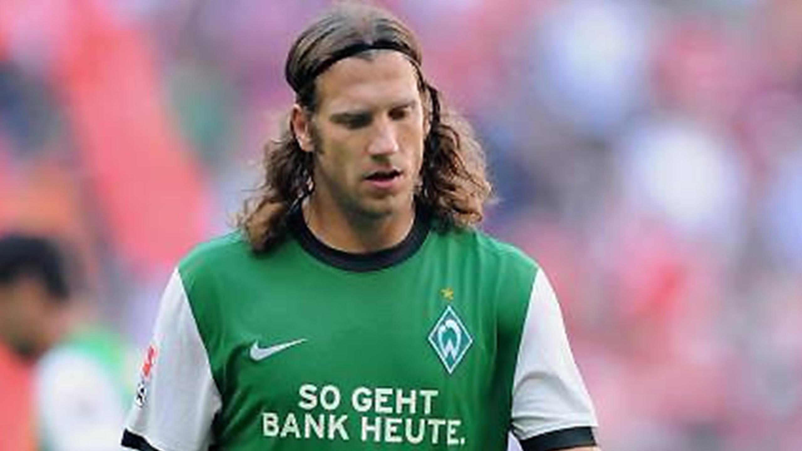 Frings back in training - Eurosport