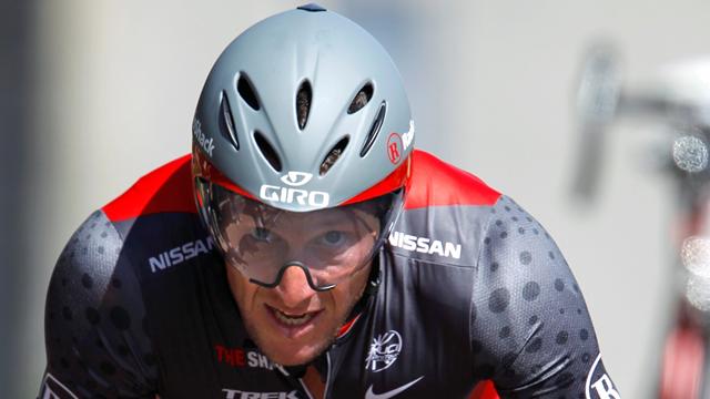 Engoulvent s'impose, Armstrong se chauffe