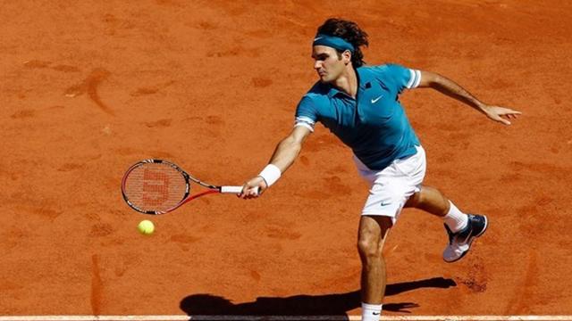 Federer assure, Söderling détonne
