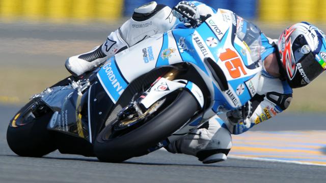 Moto 2: De Angelis impresses on return