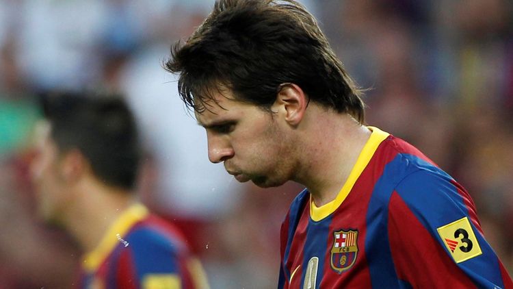 No Easy Ride For Messi La Liga 2010 2011 Football Eurosport
