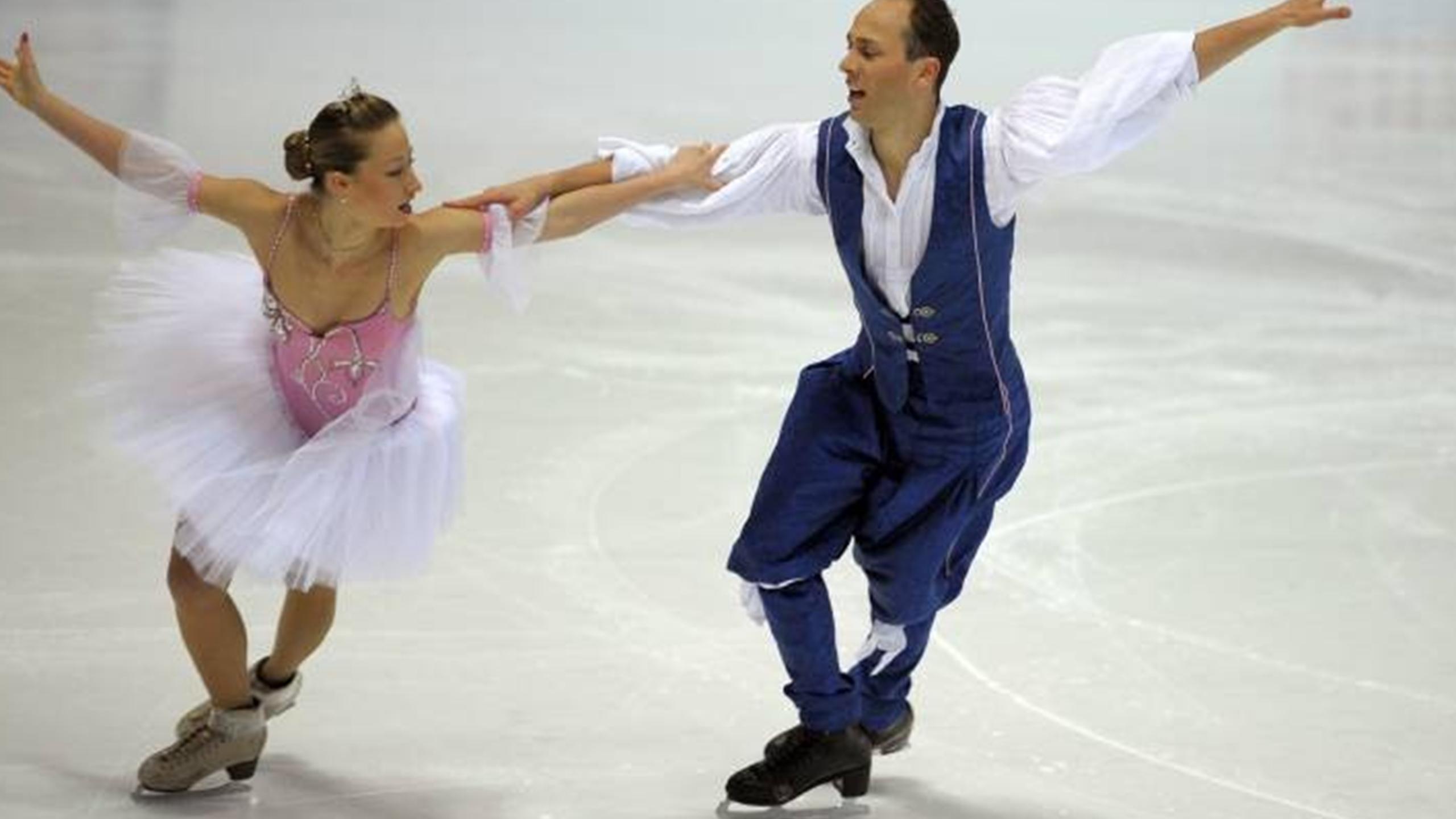 Eistanz-Duo überrascht - Eurosport
