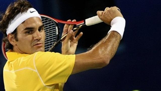 Federer reaches Dubai final