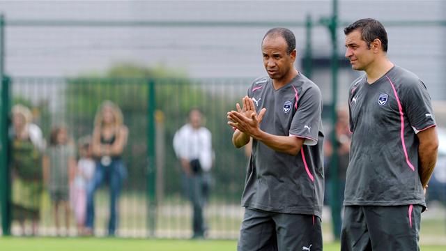 Pavon lâche Tigana