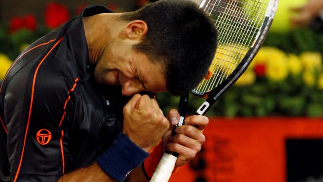 Djokovic déboulonne Nadal