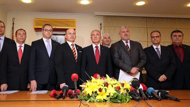 Ünal Aysal resmen başkan
