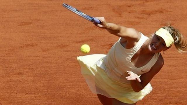 Sharapova arkasına bile bakmadı