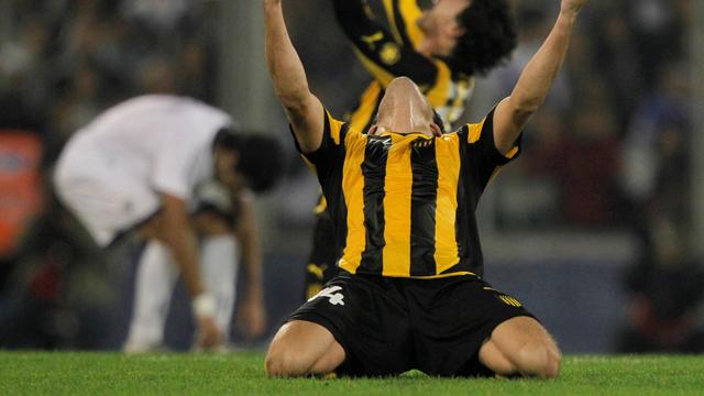 Penarol join Santos in final