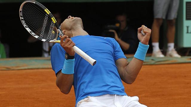 Nadal en sevdiği yerde, finalde