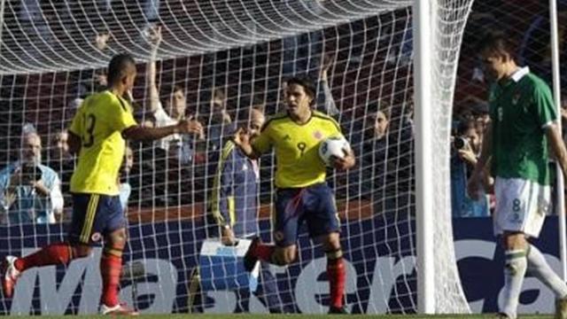 Colombia cruise into quarters