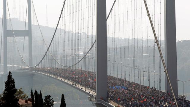 Kıtalar pazar günü buluşacak