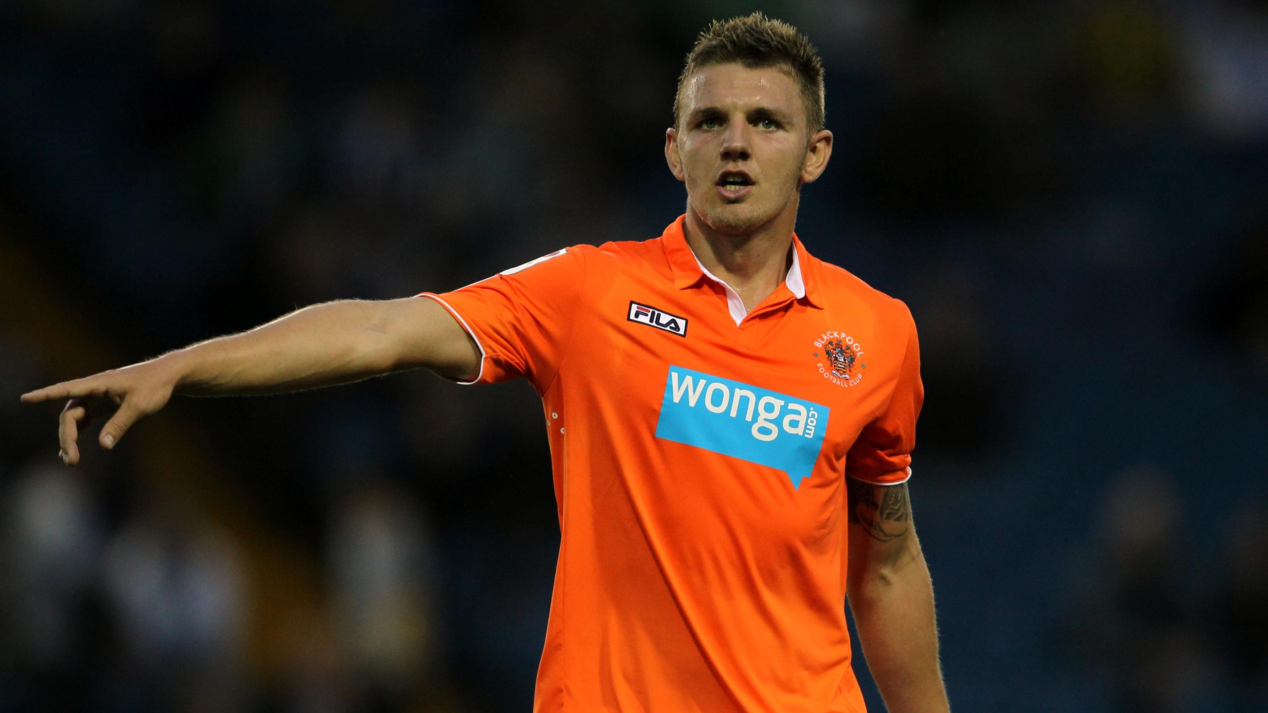 Eastham joins Bury Eurosport