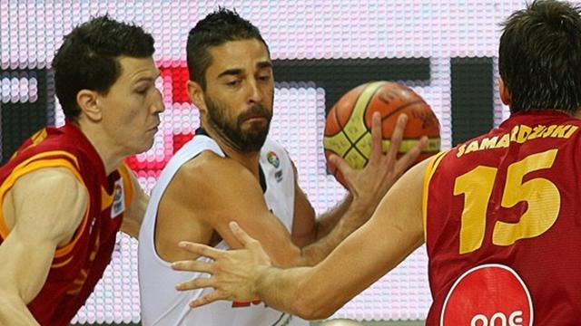 Spain to meet France in final