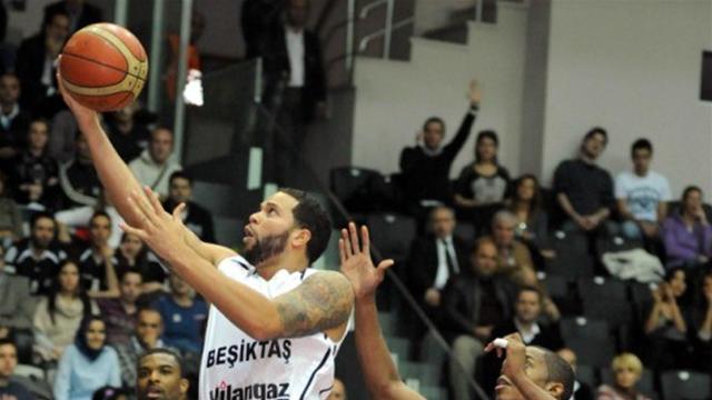 Yok artık Deron Williams!
