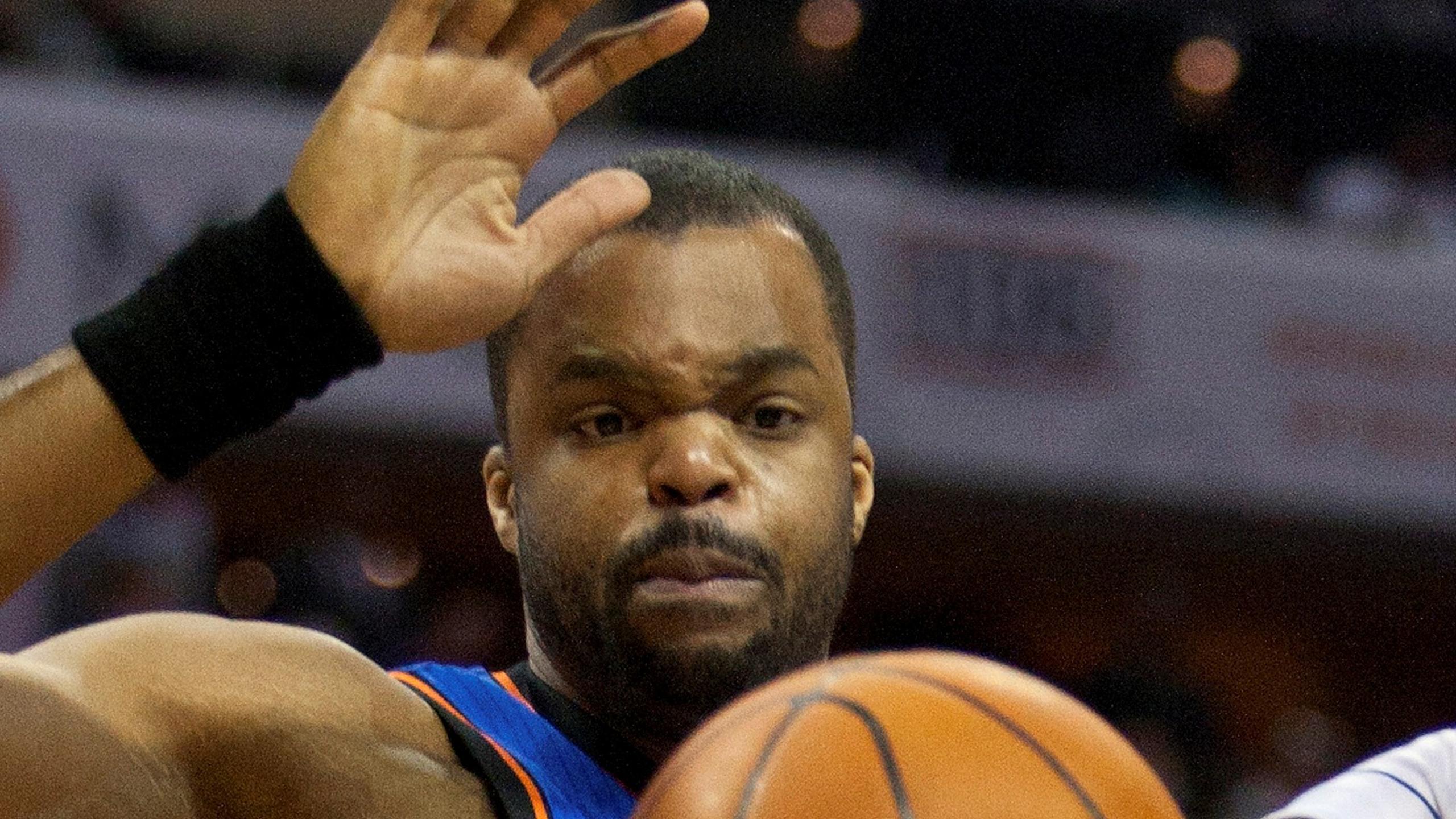 Nets sign free agent Eurosport