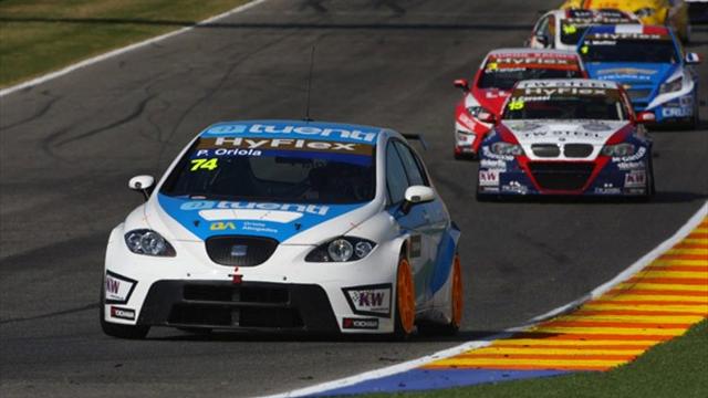 Oriola fastest in FP1 at Slovakia Ring