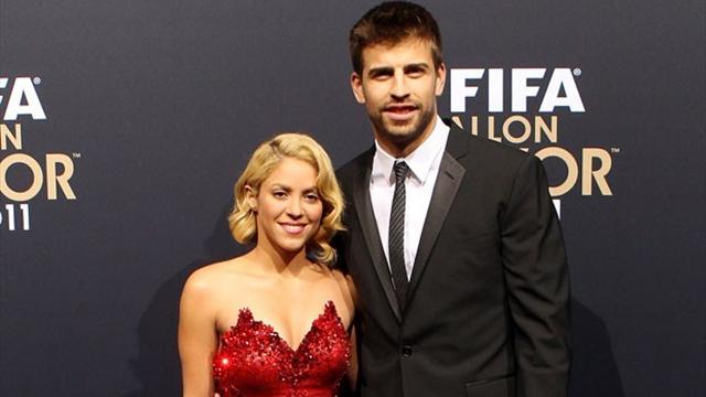 Pique baba oluyor