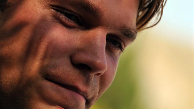 Mikkelsen de bout en bout