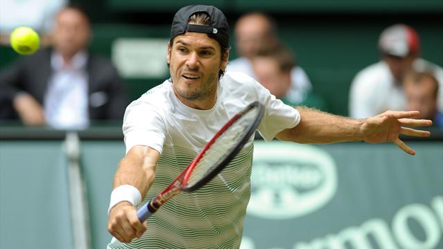 Haas s'offre un titre et Federer