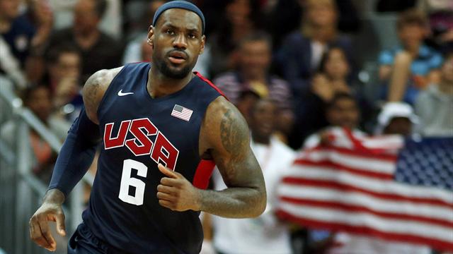 LeBron James rinuncia al Mondiale: niente Team USA, deve girare Space Jam 2