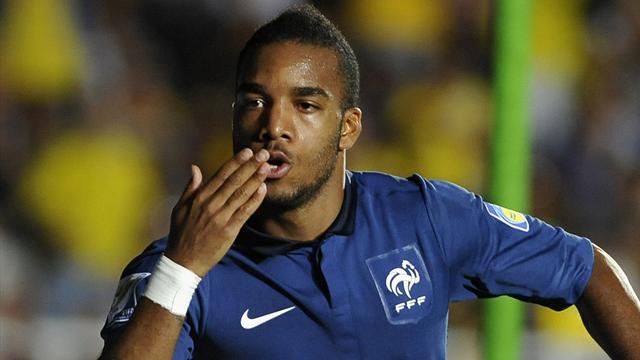Ménez forfait, Lacazette en renfort