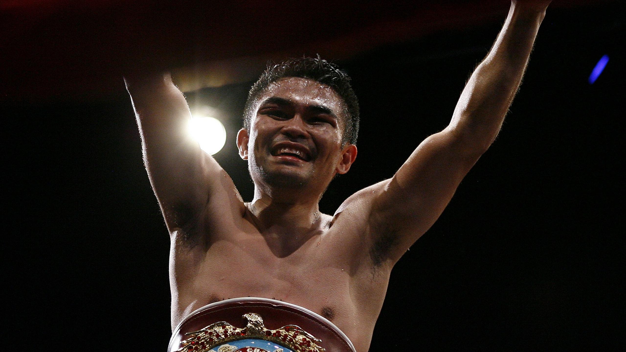 Viloria unifies flyweight titles in LA Boxing Eurosport