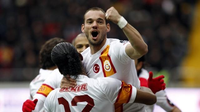 Kayserispor-Galatasaray: Mourinho puede tener miedo (1-3)