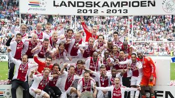 Ajax Finish In Style With 2 0 Win At Groningen Eurosport
