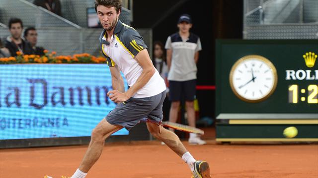 Eliminé par Kubot, Simon ne profite pas du forfait de Federer