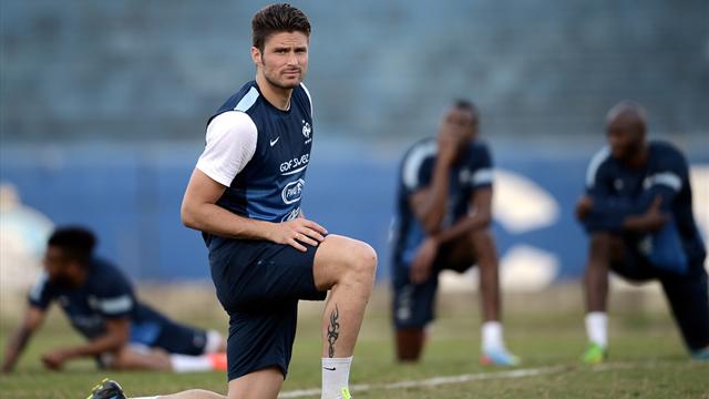Giroud : "Difficile de rentrer pour toucher un ballon et demi"