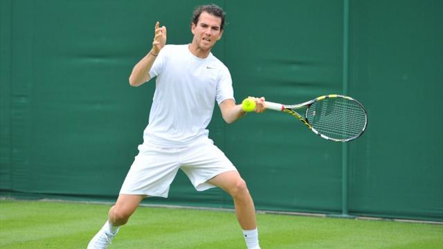 Mannarino et De Schepper au tapis, Bartoli poursuit sa route